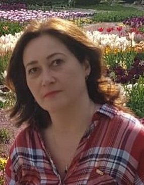 Dr. Dana Alina Magdaş 